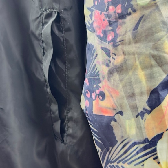 Men’s Zip Up Wind Breaker Jacket - Picture 11 of 13